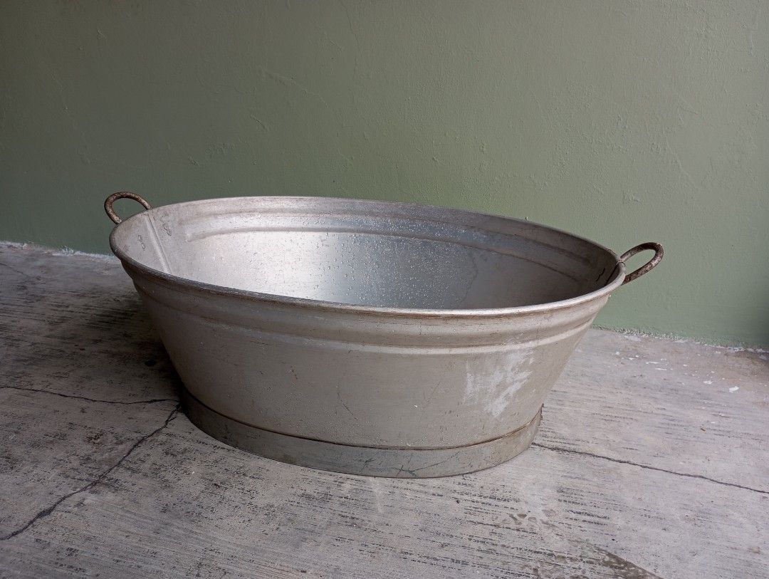 Vintage Zinc Tub, Hobbies & Toys, Collectibles & Memorabilia, Vintage ...