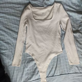 (Category: ) located in . Submitted by herstyles (Listing ID 1298392496, Image 1). Description: .