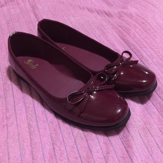 Wine red doll shoes