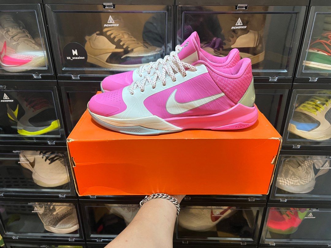 think pink kobe 5