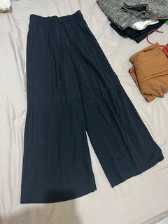XS/S Bershka & Mango Pants [set]