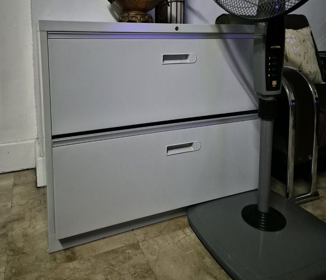 2 layer lateral filing cabinet (Category: Office Furniture & Fixtures) located in Pasig City. Submitted by rubyspick (Listing ID 1298466761, Image 1). Description: the cabinet can't be opened, needs to be repaired.