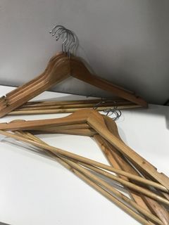 9pcs Wooden Hangers