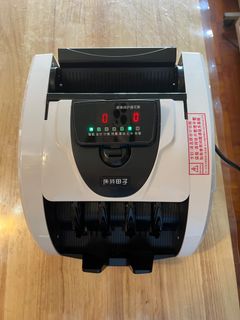 （分類：）位於 。 由 154922 提交（商品編號 1298503672，圖片 1）。簡介： 。