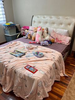 (Category: ) located in . Submitted by AFA_prelove (Listing ID 1298505415, Image 1). Description: .
