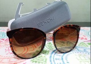 Bench shades