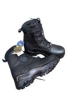 BNEW. 5.11® HKPT-ATAC SHIELD SIDE ZIP TACTICAL BOOTS / EURO VERSION - STEEL TOE / GORETEX
MADE IN BANGLADESH
SIZE: 10US / 44EU
GORETEX™ LINED / WATERPROOF
BNEW NO BOX

PHP: 4995 FREE SF
NO COP / COD
