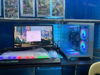 Computer Gaming Set Aquarium Case