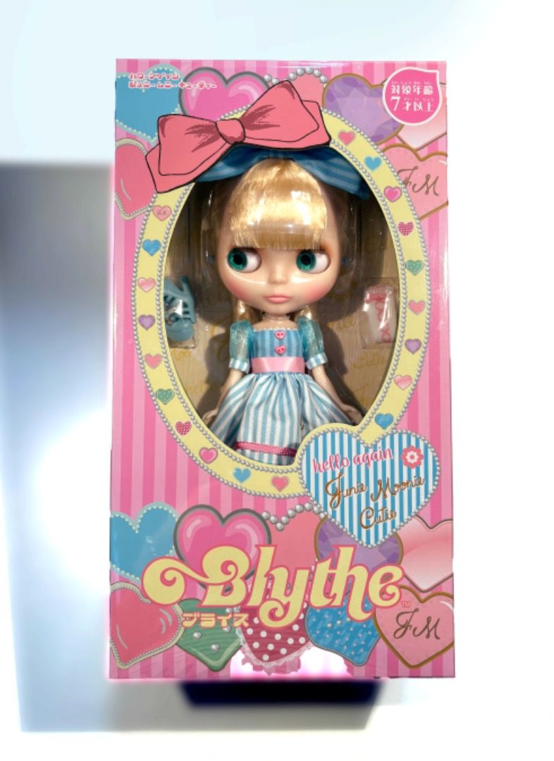 CWC Exclusive Neo Blythe hello again Junie Moonie Cutie Brand New NRFB