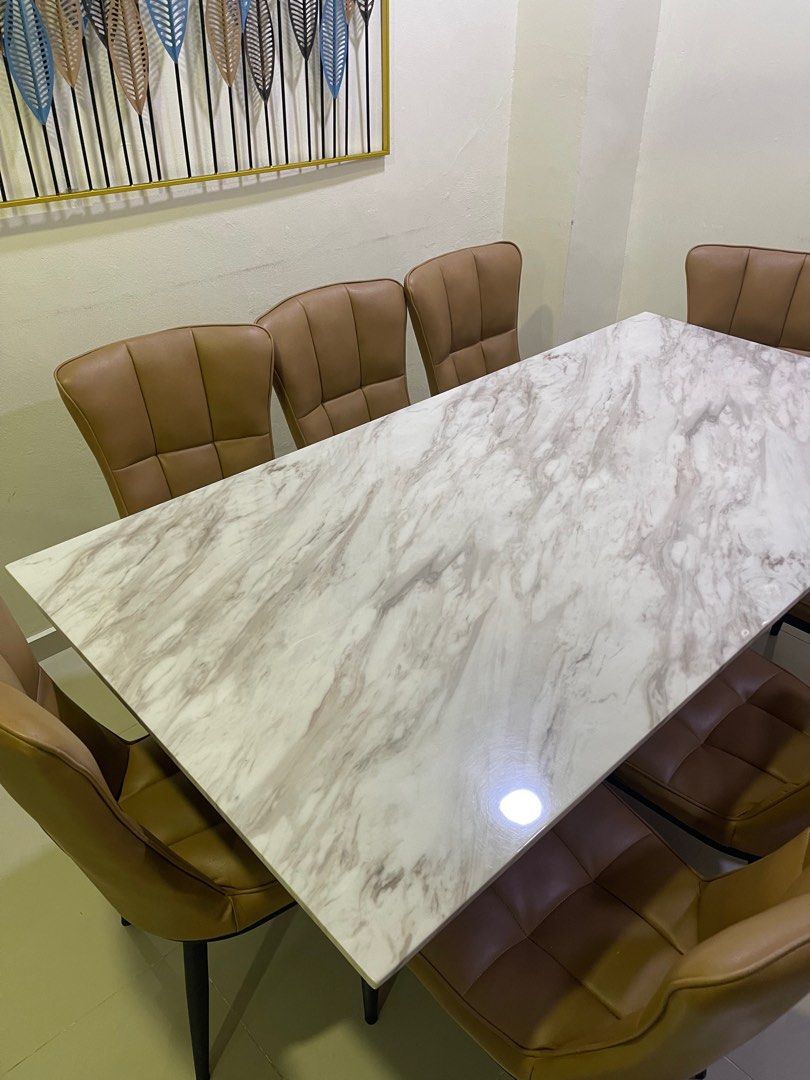 Dining Set Table (Category: Tables & Sets) located in Gombak. Submitted by Nrlainms (Listing ID 1298544606, Image 3). Description: MARBLE DINING SET TABLE , 8 SEATER CAN NEGO .