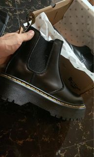 Dr. Martens  Quad Chelsea Thick Soled Black Short Sleeve Boots Set Foot for Men