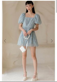 (Category: ) located in . Submitted by pukeglitters (Listing ID 1298544665, Image 1). Description: .