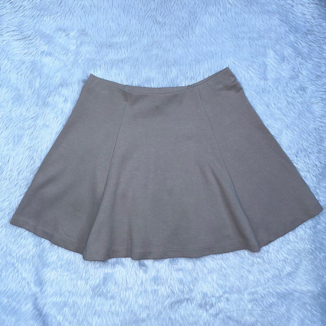 Forever 21 Nude Skater Skirt (Category: Skirts) located in Imus. Submitted by _luxclassix (Listing ID 1298549772, Image 2). Description: Size: Medium First photo for inspo MOP: Gcash & BDO Shipping via: J&T Express starts at 75 Lalamove.