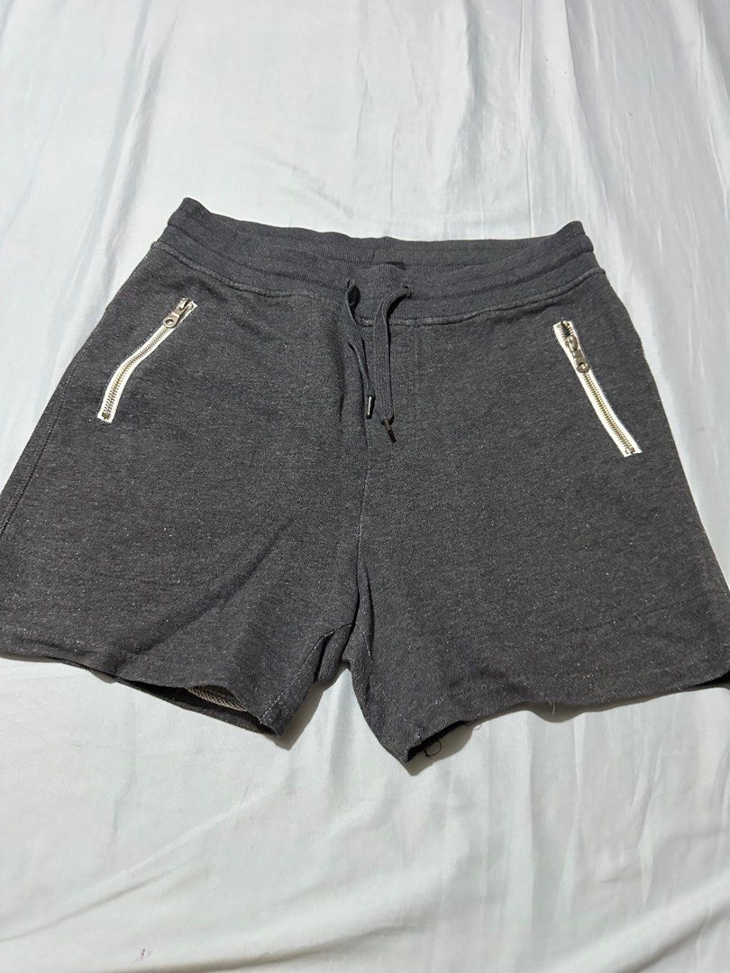 Forever 21 Shorts for men Men s Fashion Bottoms Shorts on Carousell