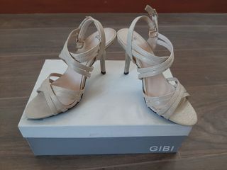 Gibi sandals for gowns