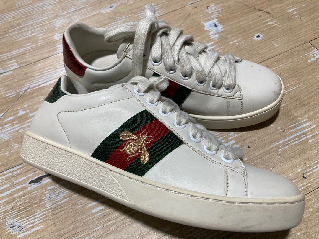 Gucci ace with bee store