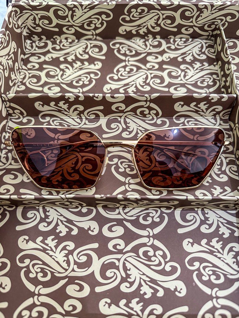 Gucci GG0538S-002 Women Sunglasses (Frame only) (100  display picture 3