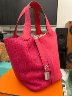 （分類：）位於 。 由 gillyip 提交（商品編號 1298524156，圖片 1）。簡介： 。