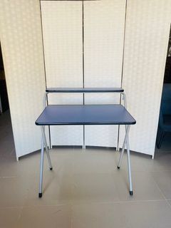 JAPAN SURPLUS FURNITURE FOLDABLE STUDY TABLE   SIZE 29.5L x 20W x 28-35H in inches  (AS-IS ITEM) IN GOOD CONDITION