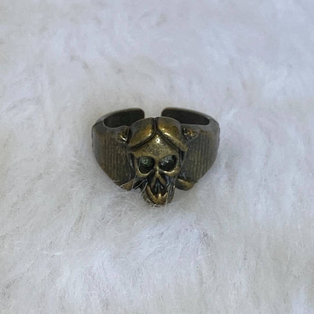 Japan Vintage Brass Tone Skull Ring (Category: Jewelry) located in Mandaue City. Submitted by great.style.shoppe (Listing ID 1298572709, Image 3). Description: In very good condition. From Japan. Size 6.5..