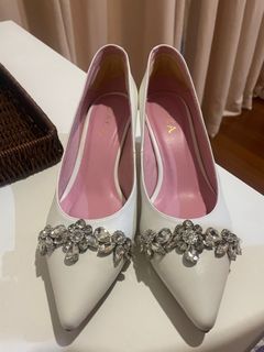 (Category: ) located in . Submitted by fatinshirah (Listing ID 1298561395, Image 1). Description: .