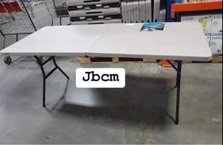 Lifetime 6ft Foldable Table