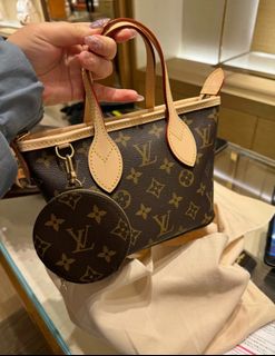 （分類：）位於 。 由 lssssss00 提交（商品編號 1298554384，圖片 1）。簡介： 。