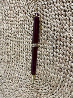 MONTBLANC Burgundy and gold ball point pen