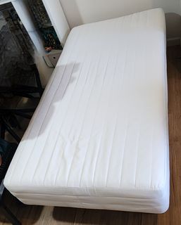 (Category: ) located in . Submitted by jpaedlc88 (Listing ID 1298583996, Image 1). Description: .