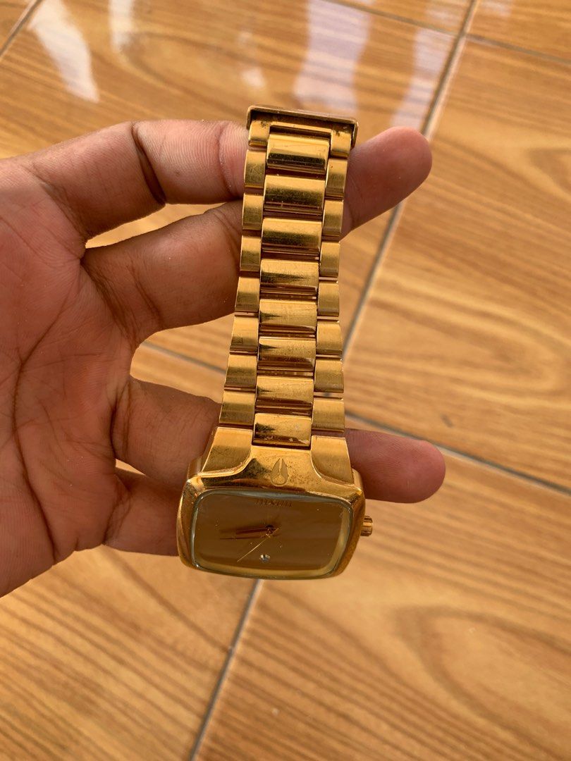 Nixon big player gold discount