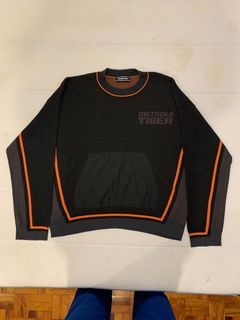 Onitsuka Tiger sweater