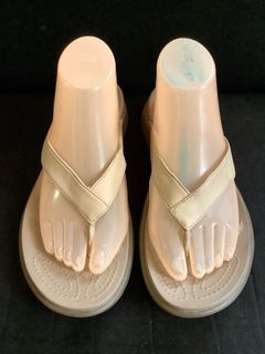 Original Crocs Slip On Sandal Slipper Mocha Taupe Light Brown Size W11