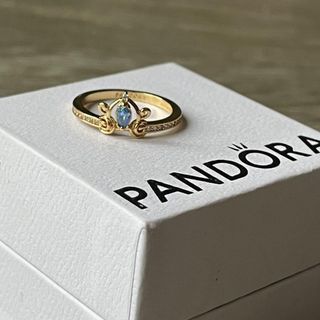 Pandora Cinderella's Carriage Gold with blue stone Pandora gold ring
