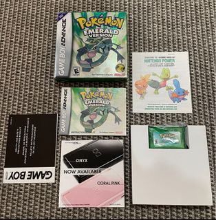 Pokemon Emerald Version Nintendo Gameboy advance