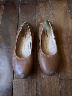 Pre-loved Hush Puppies
