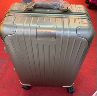 Rimowa Aluminium luggage cabin 20handcarry 