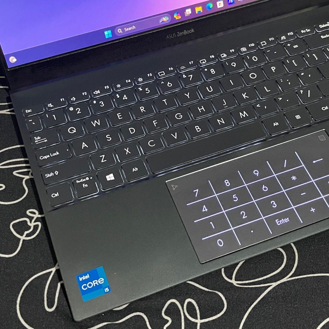 Rush ASUS ZenBook OLED I5 11th GEN 8GB RAM 512GB SSD Numeric Touchpad Rush asus zenbook oled i5 11th gen 8gb ram 512gb ssd numeric touchpad
