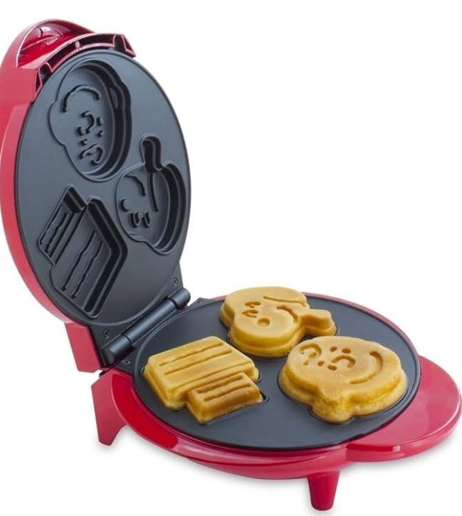 SNOOPY WAFFLE MAKER (Category: Ovens & Toasters) located in Imus. Submitted by thecookydrive (Listing ID 1298578948, Image 3). Description: .