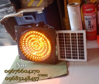 solar traffic light LED orange
