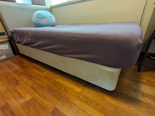 (Category: ) located in . Submitted by consonantowl (Listing ID 1298514834, Image 1). Description: .