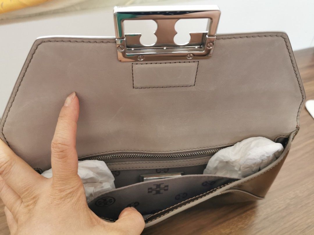 Tory burch gigi clutch cheap