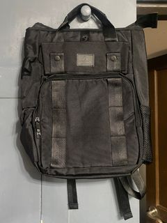 Unisex Travel bagpack (Brand New) with lots of pocket
