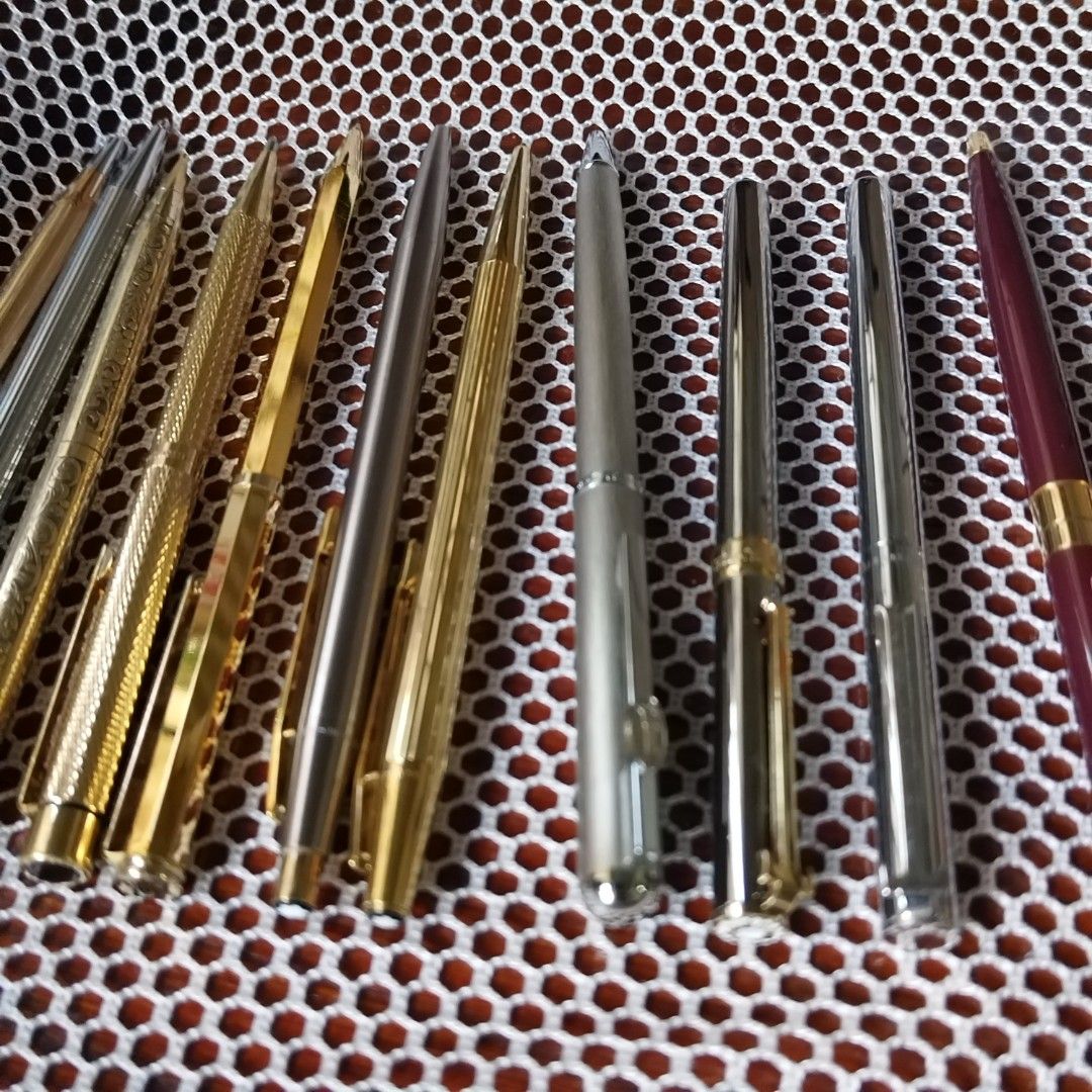 Vintage Luxury Pen (Category: Luxury Accessories) located in Daet. Submitted by fryzoneshop (Listing ID 1298487021, Image 3). Description: Vintage & antique Luxury pen all in good to excellent condition 1. Les Must De Cartier Fountain pen – (nib was replaced ) P14,875 2. Le must De Cartier Ballpoint pen silver color P11,950 3. Le must De Cartier Ballpoint pen Black Gold Trim P11,950 4. St. Dupont ballpoint pen Classic gold plated P8,900 5. Parker