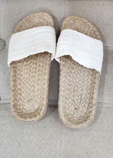 White abaca slipper/slides