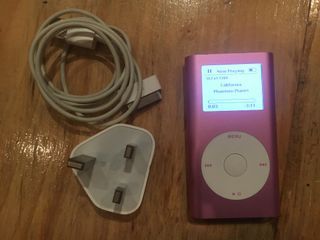 16GB Apple iPod Mini 2nd Generation MP3 Player Classic like Walkman Sony iPad