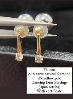 18k 0.10 Carat Natural Diamond Dancing Dior Earrings with certificate