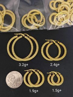 18k Loop Earrings