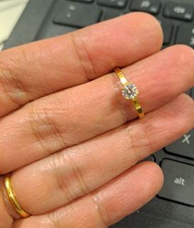 18K Saudi Gold Engagement Ring Size 5