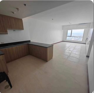 2BR with balcony Bedroom at The Royalton at Capitol Commons Condo For Sale near Velle Verde Ayala Malls The 30th  Astoria Plaza Shargila Plaza Ortigas Center Ace Water Spa