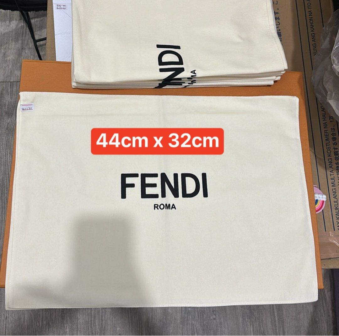 ‼️ Authentic Fendi Large Dustbag Flap Type (Category: Luxury Bags & Wallets) located in Quezon City. Submitted by box.luxebycheng (Listing ID 1298758146, Image 1). Description: Authentic Fendi Large Dustbag Flap Type 10pcs available ❌no lowballers❌.